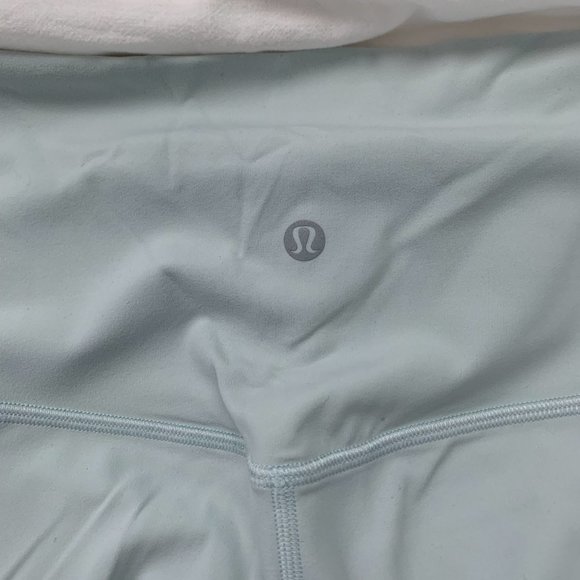 Align High-rise 25”  Size 6 in Ocean Air - Picture 6 of 7